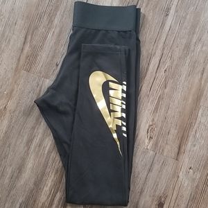 Nike leggings